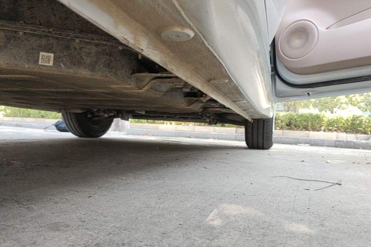 Used Wuling Hongguang MINIEV 2025 Four-Door Version Advanced Edition Right Side Sill