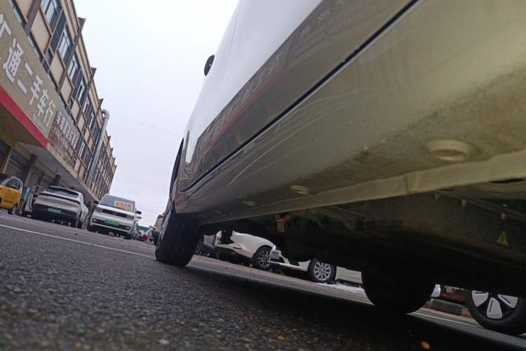 Used Wuling Hongguang MINIEV 2025 Four-Door Version Advanced Edition Right Side Sill