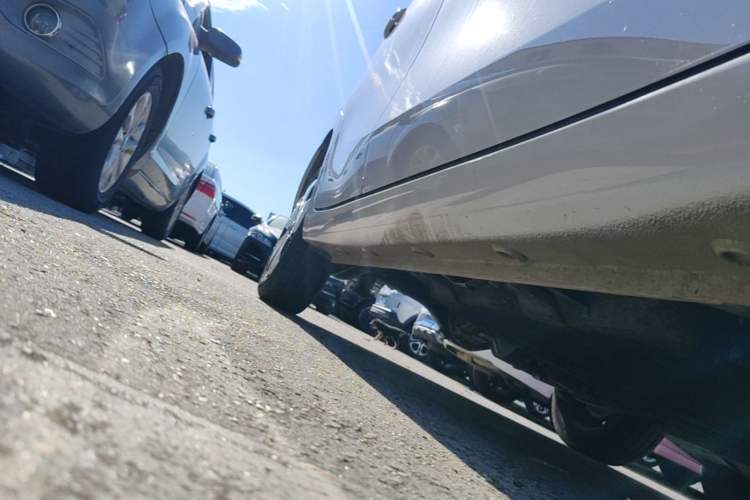 Used Wuling Hongguang MINIEV 2025 Four-Door Version Advanced Edition Right Side Sill