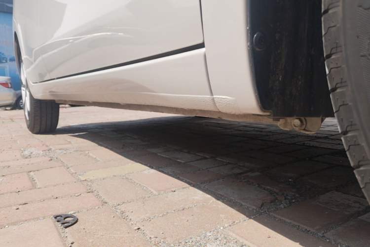 Used Wuling Hongguang MINIEV 2025 Four-Door Version Zhenxiang+ Edition Right Side Sill