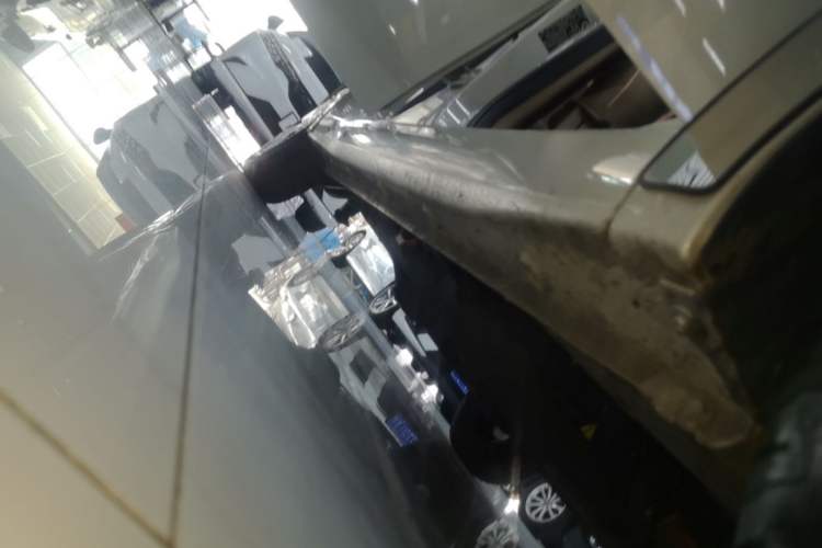 Used Wuling Hongguang MINIEV 2025 Four-Door Version Zhenxiang+ Edition Right Side Sill