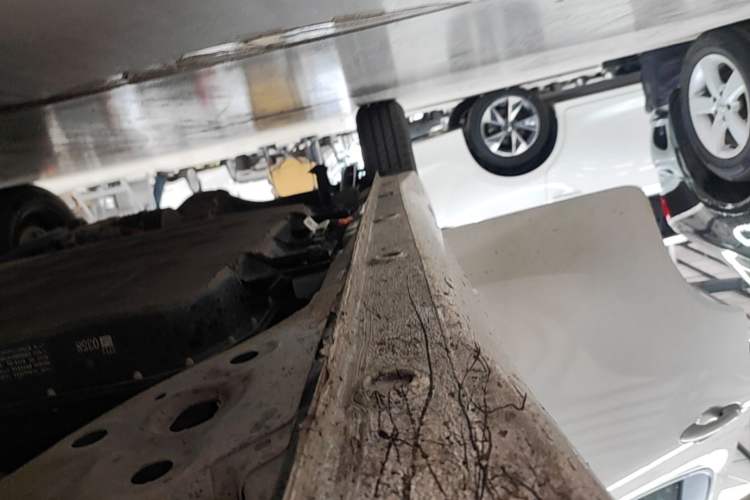 Used Wuling Hongguang MINIEV 2025 Four-Door Version Advanced Edition Right Side Sill