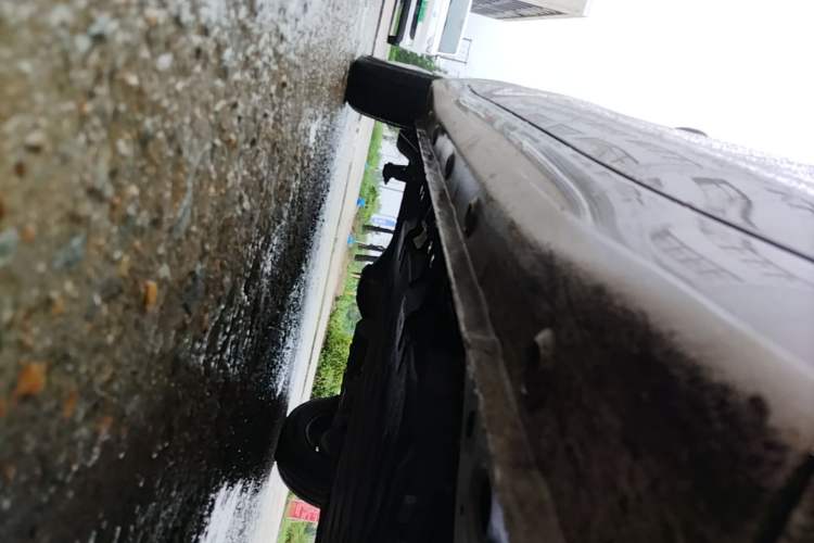 Used Wuling Hongguang MINIEV 2025 Four-Door Version Advanced Edition Right Side Sill