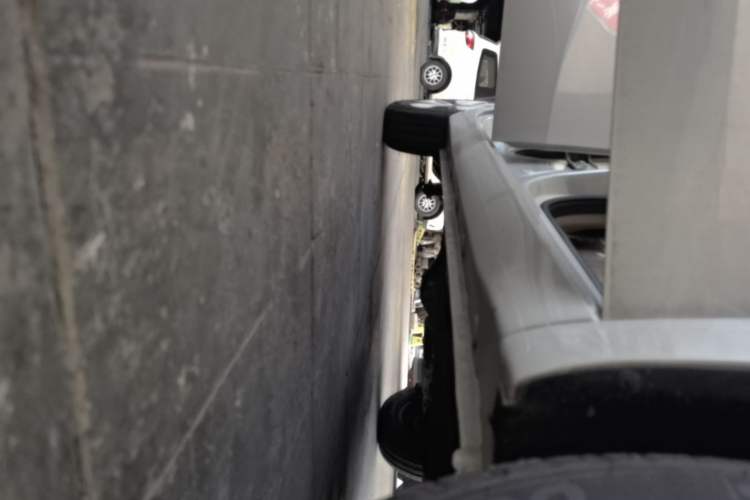 Used Wuling Hongguang MINIEV 2025 Four-Door Version Advanced Edition Right Side Sill