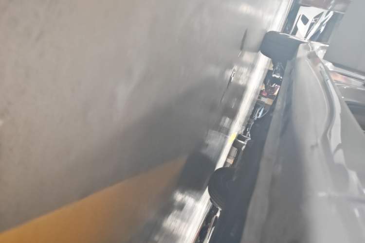 Used Wuling Hongguang MINIEV 2025 Four-Door Version Advanced Edition Right Side Sill