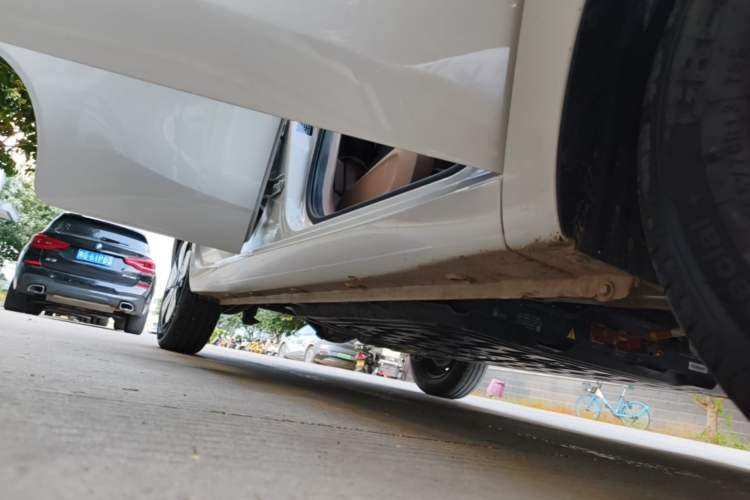 Used Wuling Hongguang MINIEV 2025 Four-Door Version Advanced Edition Right Side Sill