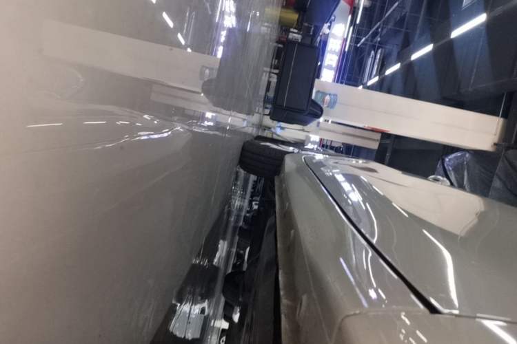 Used Wuling Hongguang MINIEV 2025 Four-Door Version Advanced Edition Right Side Sill