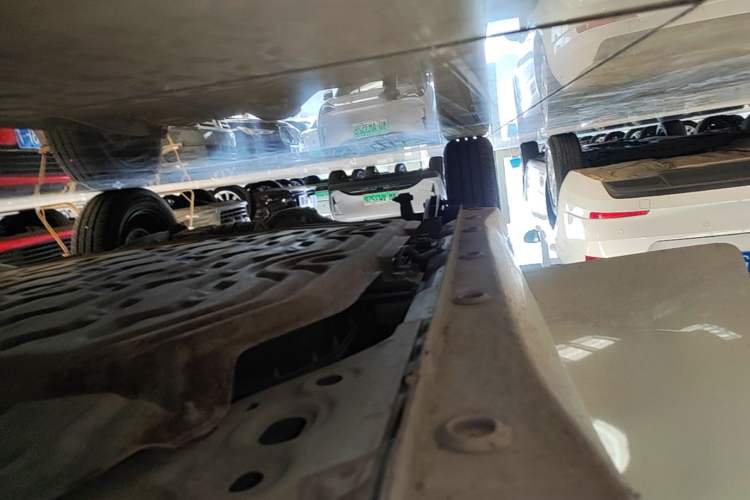 Used Wuling Hongguang MINIEV 2025 Four-Door Version Advanced Edition Right Side Sill