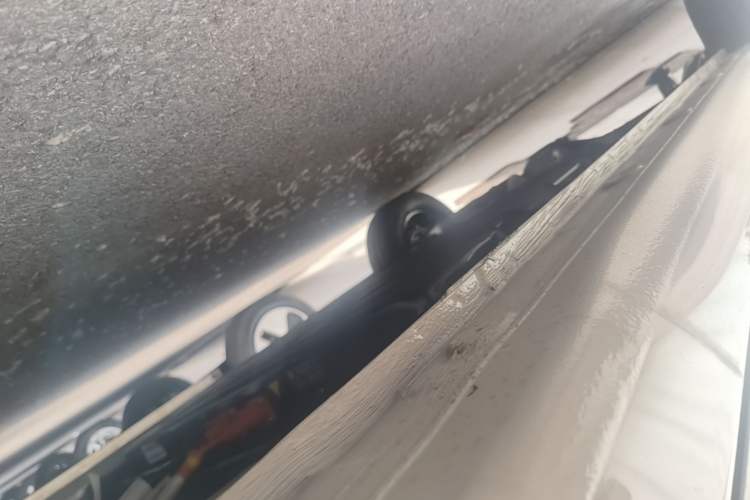 Used Wuling Hongguang MINIEV 2025 Four-Door Version Advanced Edition Right Side Sill