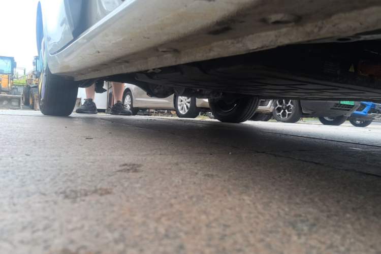 Used Wuling Hongguang MINIEV 2025 Four-Door Version Advanced Edition Right Side Sill