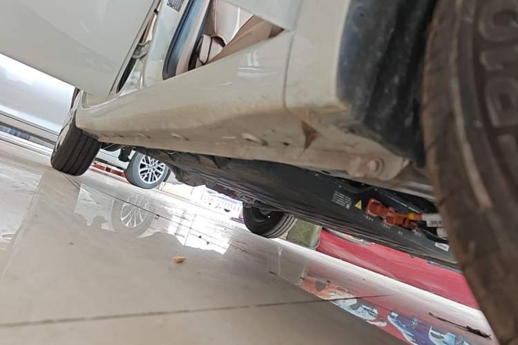 Used Wuling Hongguang MINIEV 2025 Four-Door Version Advanced Edition Right Side Sill