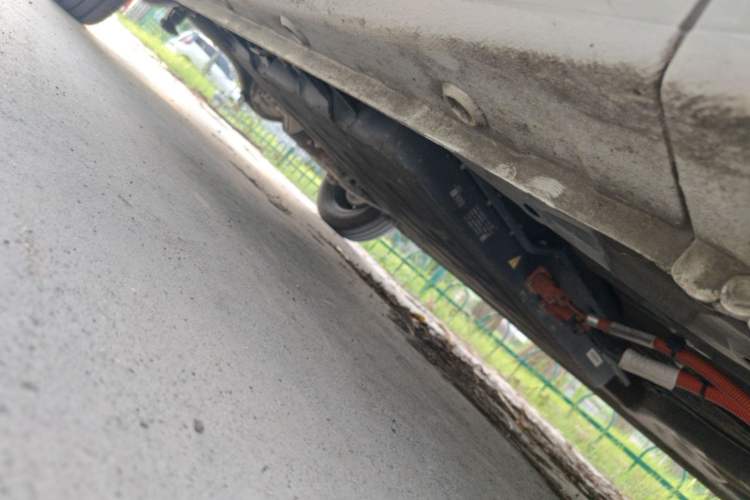 Used Wuling Hongguang MINIEV 2025 Four-Door Version Advanced Edition Right Side Sill