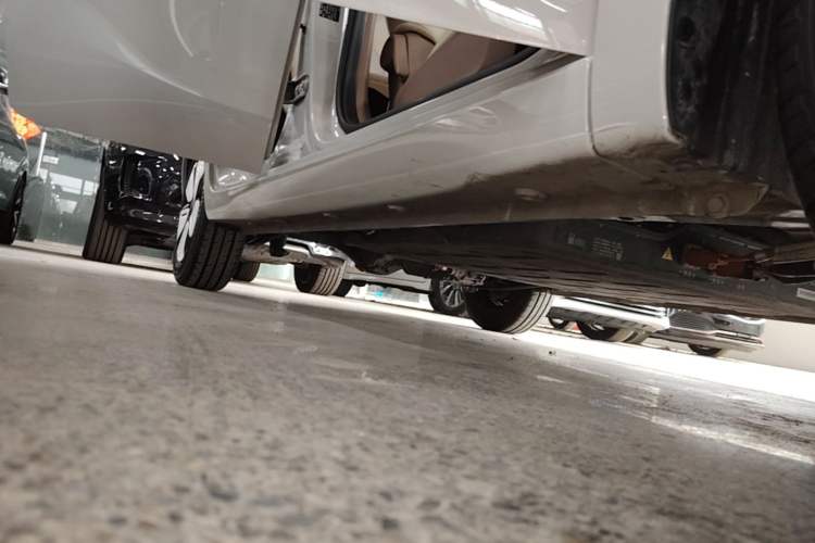 Used Wuling Hongguang MINIEV 2025 Four-Door Version Advanced Edition Right Side Sill