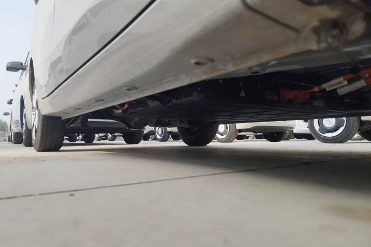 Used Wuling Hongguang MINIEV 2025 Four-Door Version Advanced Edition Right Side Sill
