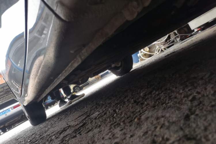 Used Wuling Hongguang MINIEV 2025 Four-Door Version Advanced Edition Right Side Sill