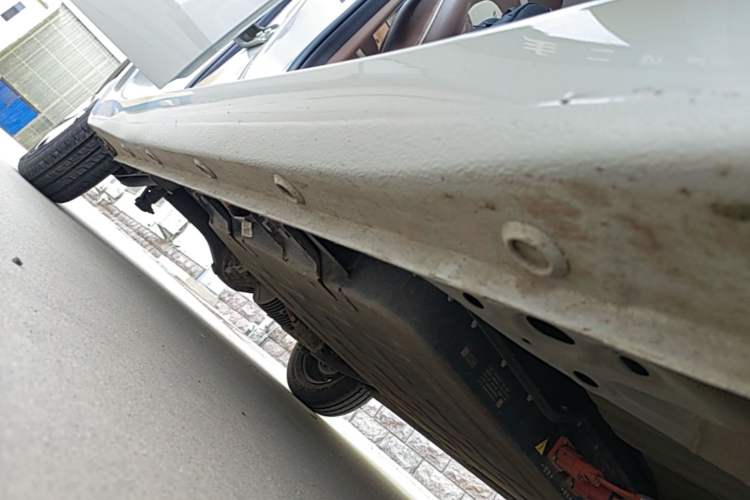 Used Wuling Hongguang MINIEV 2025 Four-Door Version Advanced Edition Right Side Sill