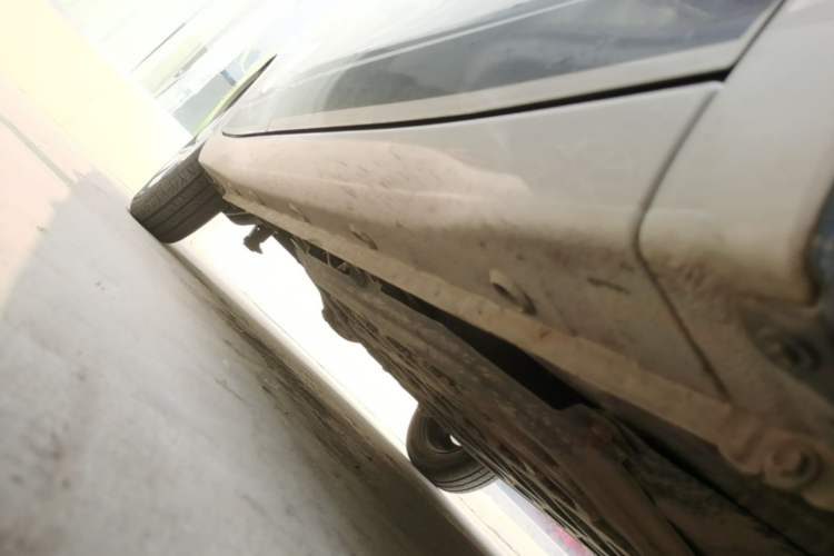 Used Wuling Hongguang MINIEV 2025 Four-Door Version Zhenxiang+ Edition Right Side Sill