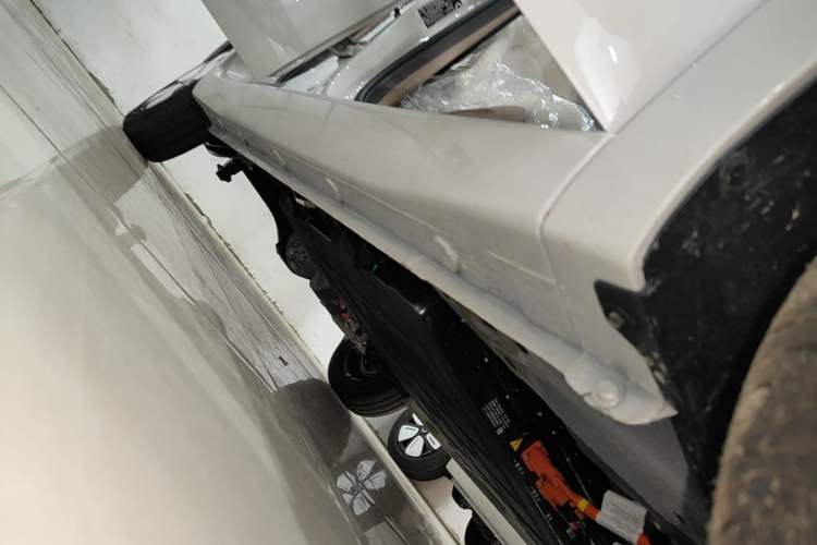 Used Wuling Hongguang MINIEV 2025 Four-Door Version Advanced Edition Right Side Sill