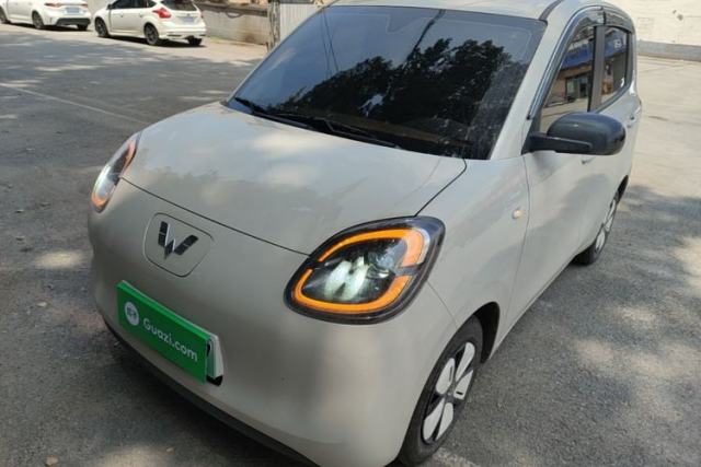 Ojetý Wuling Hongguang MINIEV 2025 Four-Door Version Advanced Edition