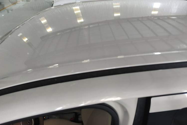 Used Wuling Hongguang MINIEV 2025 Four-Door Version Advanced Edition Roof