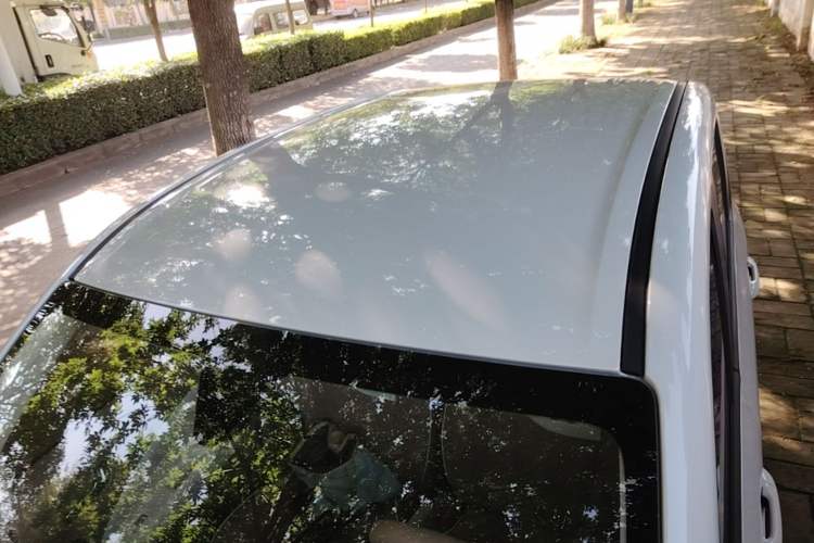 Used Wuling Hongguang MINIEV 2025 Four-Door Version Advanced Edition Roof