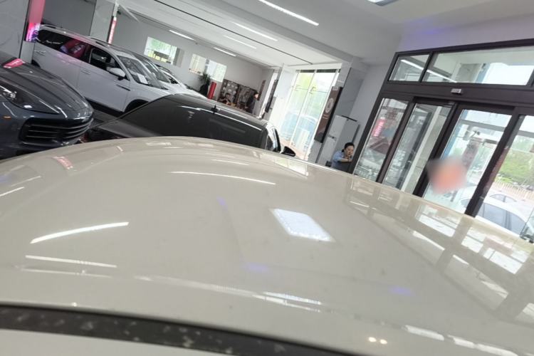 Used Wuling Hongguang MINIEV 2025 Four-Door Version Advanced Edition Roof