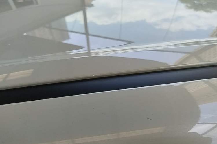 Used Wuling Hongguang MINIEV 2025 Four-Door Version Advanced Edition Roof