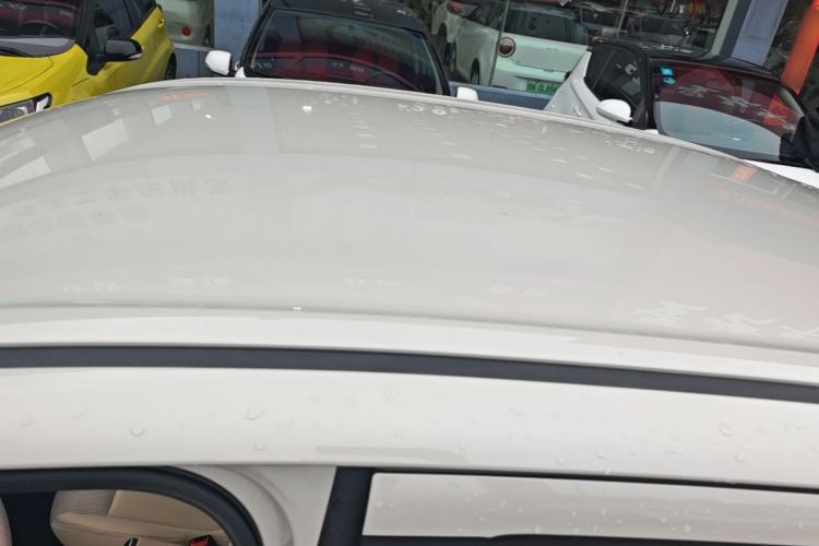 Used Wuling Hongguang MINIEV 2025 Four-Door Version Advanced Edition Roof