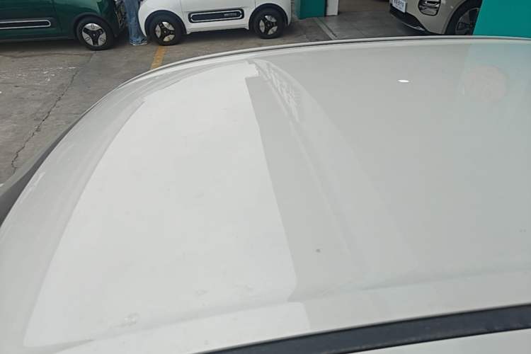 Used Wuling Hongguang MINIEV 2025 Four-Door Version Advanced Edition Roof