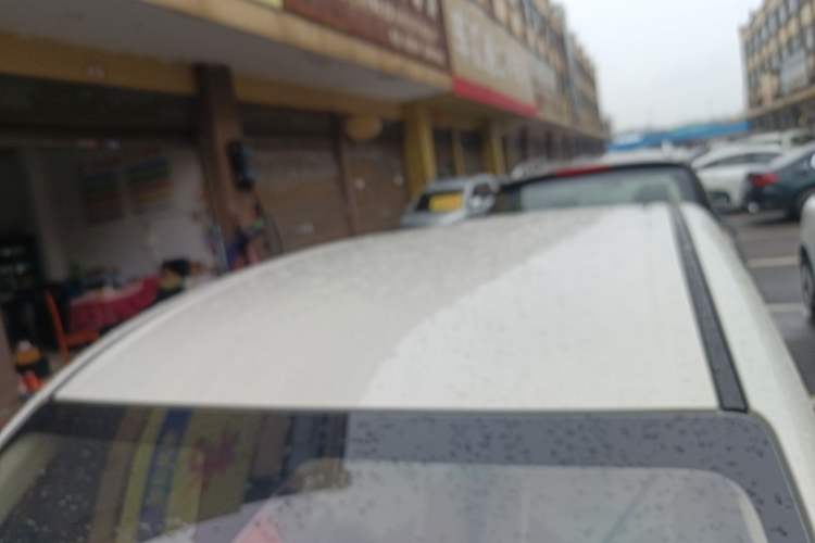 Used Wuling Hongguang MINIEV 2025 Four-Door Version Advanced Edition Roof