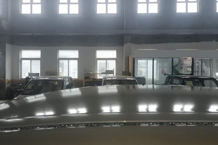 Used Wuling Hongguang MINIEV 2025 Four-Door Version Advanced Edition Roof