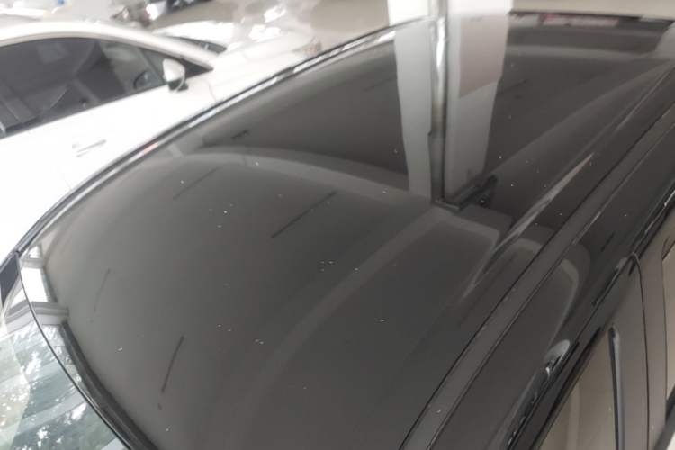 Used Wuling Hongguang MINIEV 2025 Four-Door Version Zhenxiang+ Edition Roof