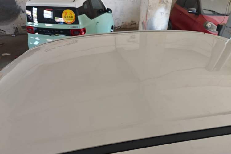 Used Wuling Hongguang MINIEV 2025 Four-Door Version Advanced Edition Roof