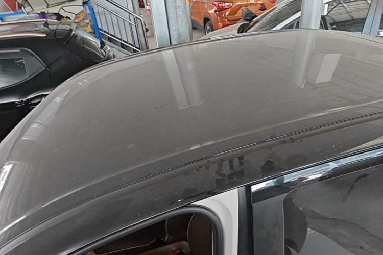 Used Wuling Hongguang MINIEV 2025 Four-Door Version Zhenxiang+ Edition Roof
