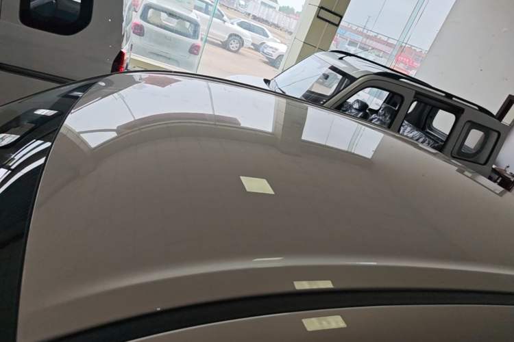 Used Wuling Hongguang MINIEV 2025 Four-Door Version Advanced Edition Roof