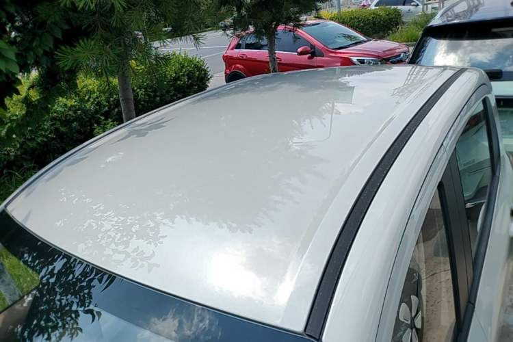 Used Wuling Hongguang MINIEV 2025 Four-Door Version Advanced Edition Roof