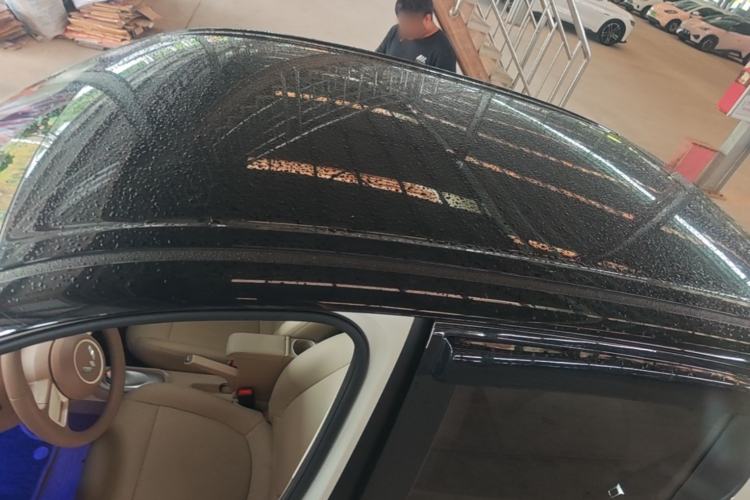 Used Wuling Hongguang MINIEV 2025 Four-Door Version Advanced Edition Roof