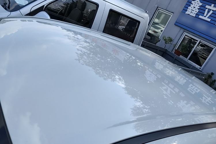 Used Wuling Hongguang MINIEV 2025 Four-Door Version Advanced Edition Roof