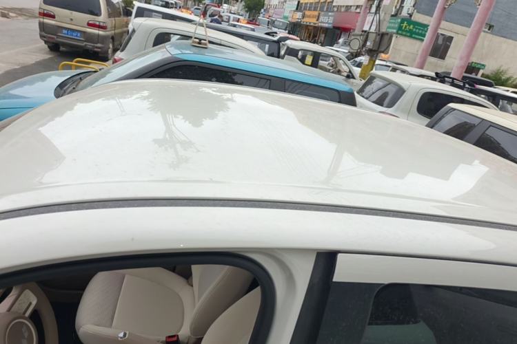 Used Wuling Hongguang MINIEV 2025 Four-Door Version Advanced Edition Roof