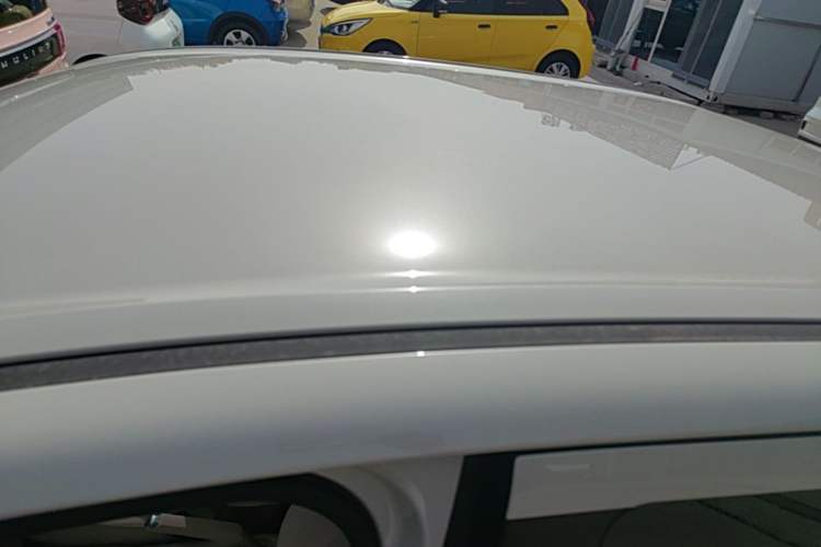 Used Wuling Hongguang MINIEV 2025 Four-Door Version Advanced Edition Roof