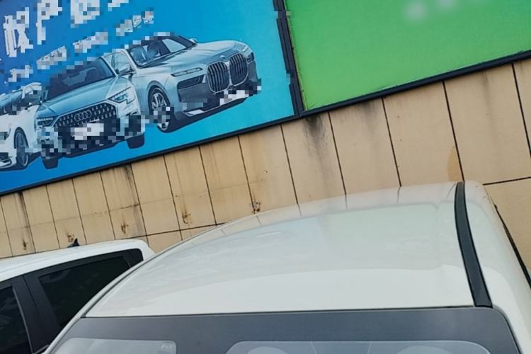 Used Wuling Hongguang MINIEV 2025 Four-Door Version Advanced Edition Roof