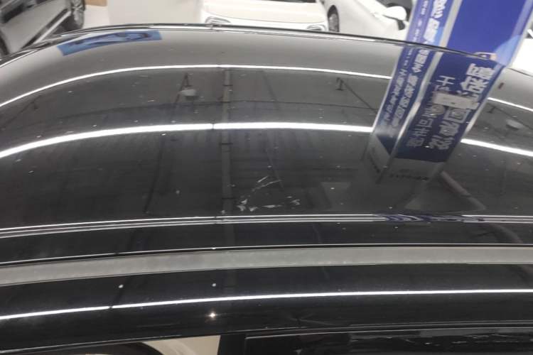 Used Wuling Hongguang MINIEV 2025 Four-Door Version Zhenxiang+ Edition Roof
