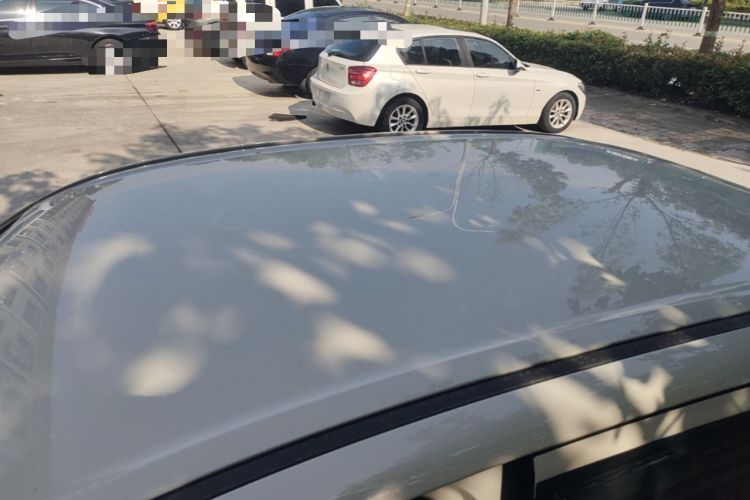 Used Wuling Hongguang MINIEV 2025 Four-Door Version Advanced Edition Roof