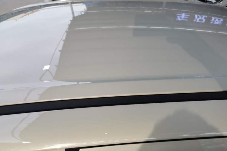 Used Wuling Hongguang MINIEV 2025 Four-Door Version Advanced Edition Roof
