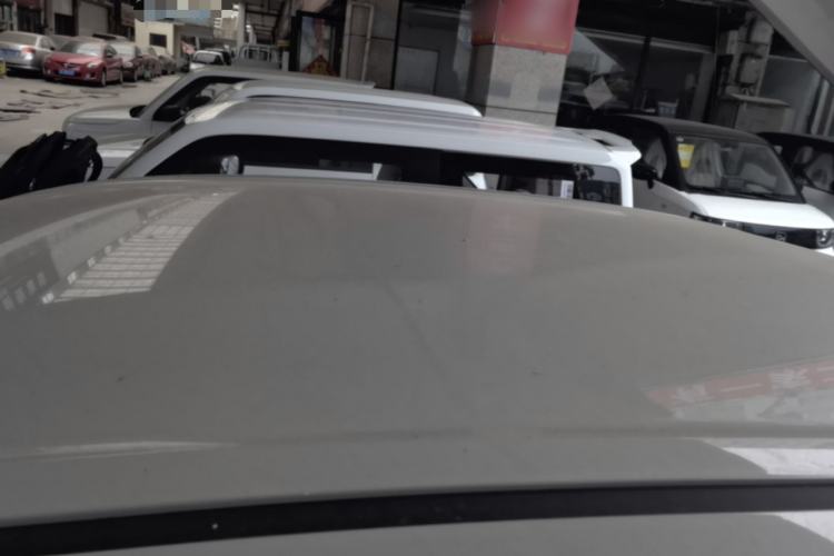Used Wuling Hongguang MINIEV 2025 Four-Door Version Advanced Edition Roof