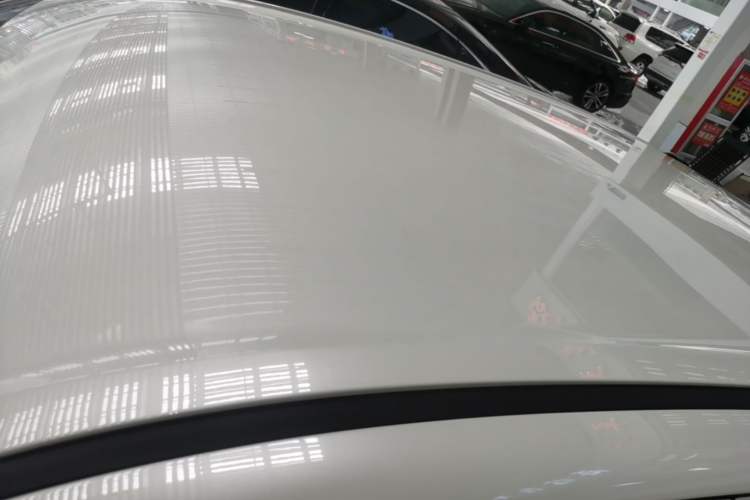 Used Wuling Hongguang MINIEV 2025 Four-Door Version Advanced Edition Roof