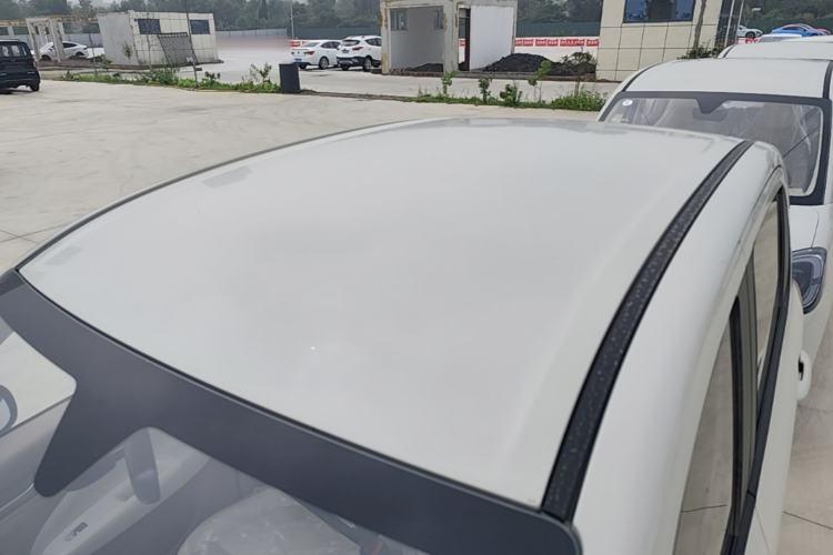 Used Wuling Hongguang MINIEV 2025 Four-Door Version Advanced Edition Roof