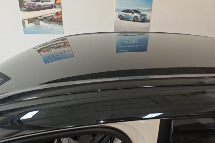 Used Wuling Hongguang MINIEV 2025 Four-Door Version Advanced Edition Roof