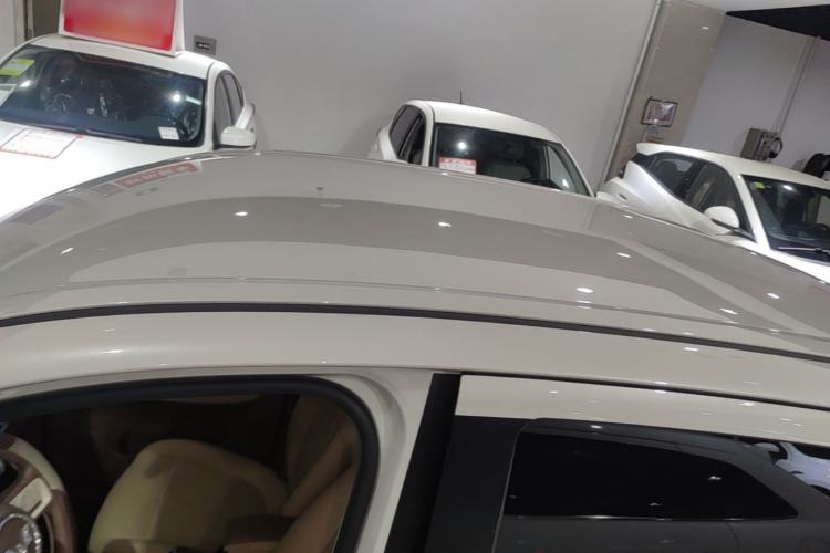 Used Wuling Hongguang MINIEV 2025 Four-Door Version Advanced Edition Roof