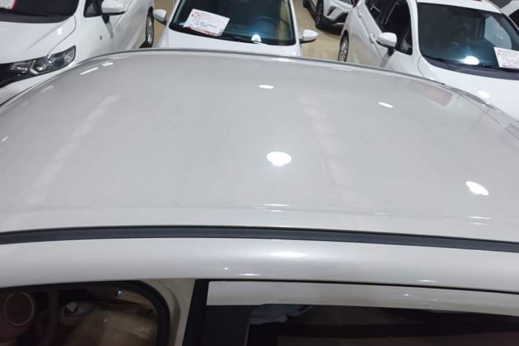 Used Wuling Hongguang MINIEV 2025 Four-Door Version Advanced Edition Roof
